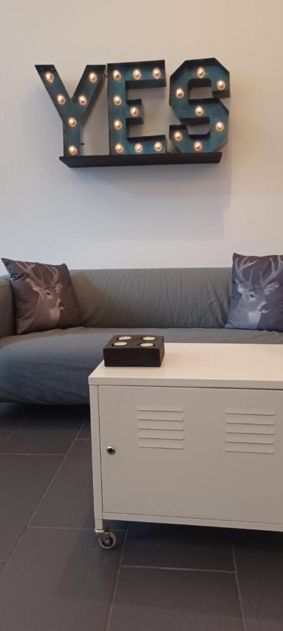 Studio Apartman Ada ซาโมบอร์ ภายนอก รูปภาพ