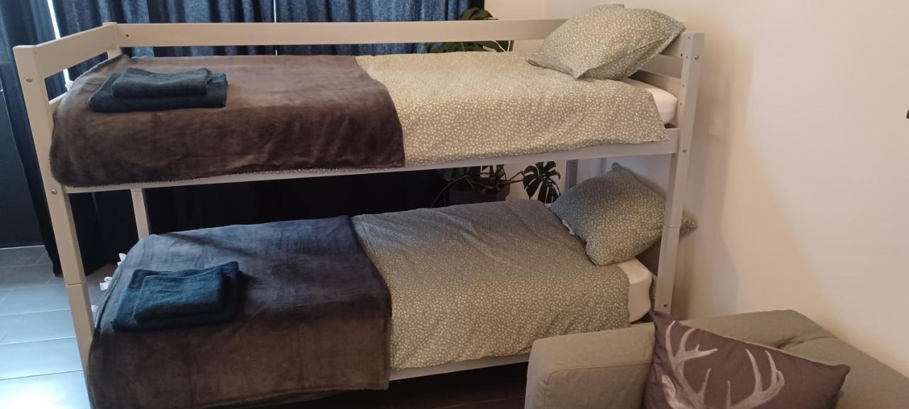 Studio Apartman Ada ซาโมบอร์ ภายนอก รูปภาพ